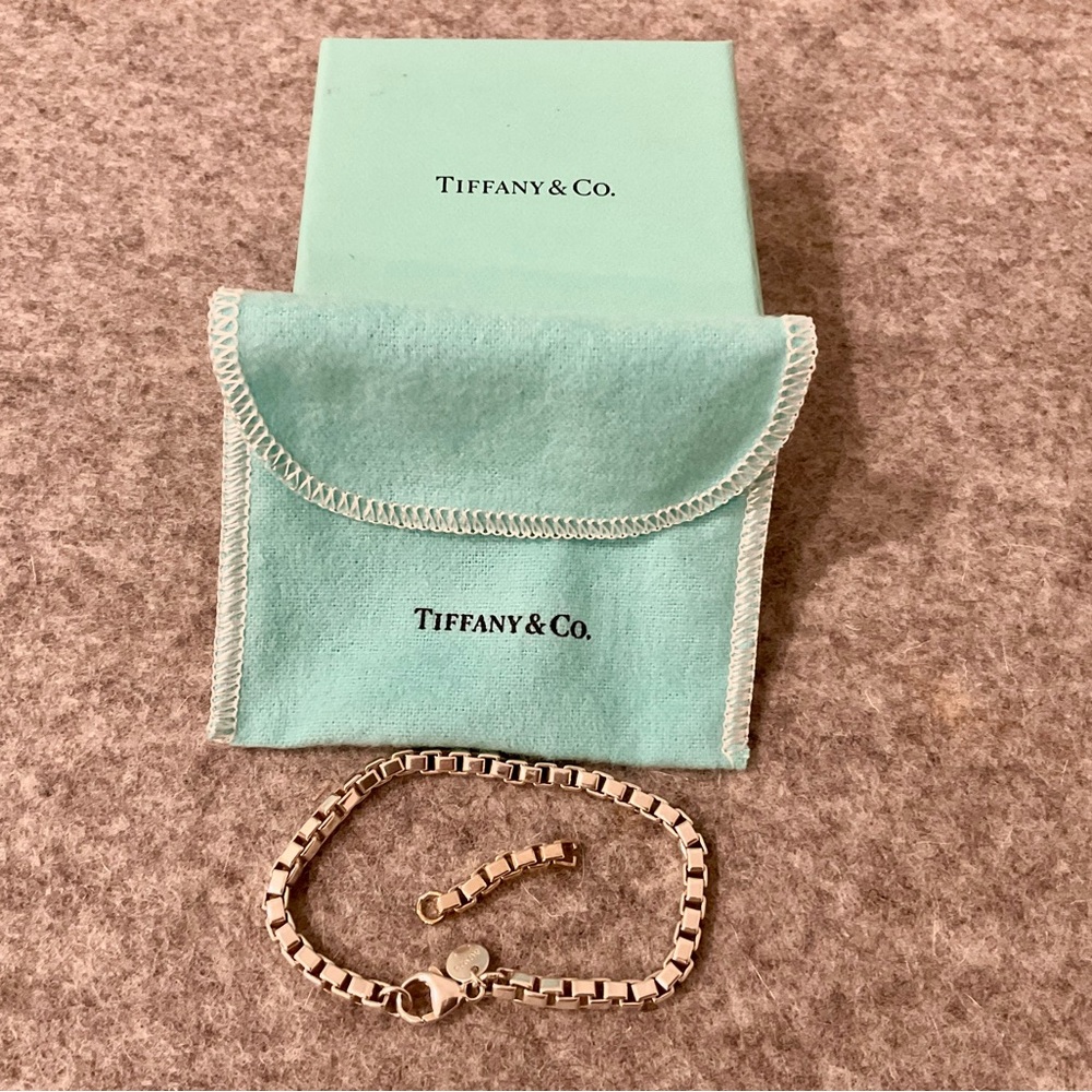 Tiffany Venetian Link Silver Bracelet 6.5 inches long